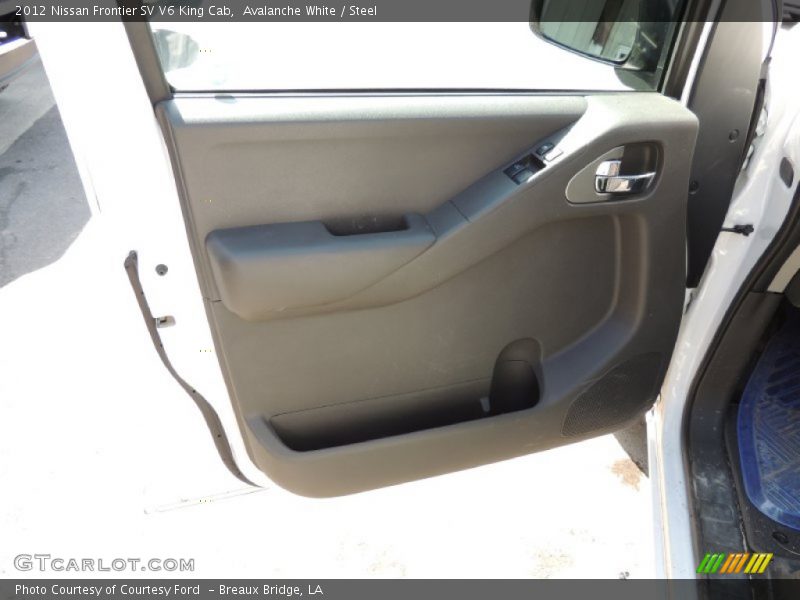 Avalanche White / Steel 2012 Nissan Frontier SV V6 King Cab