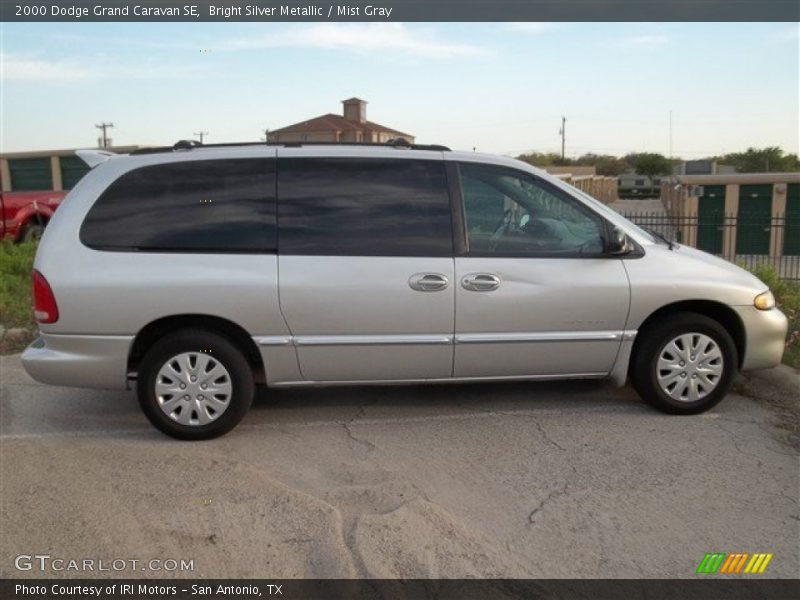 Bright Silver Metallic / Mist Gray 2000 Dodge Grand Caravan SE