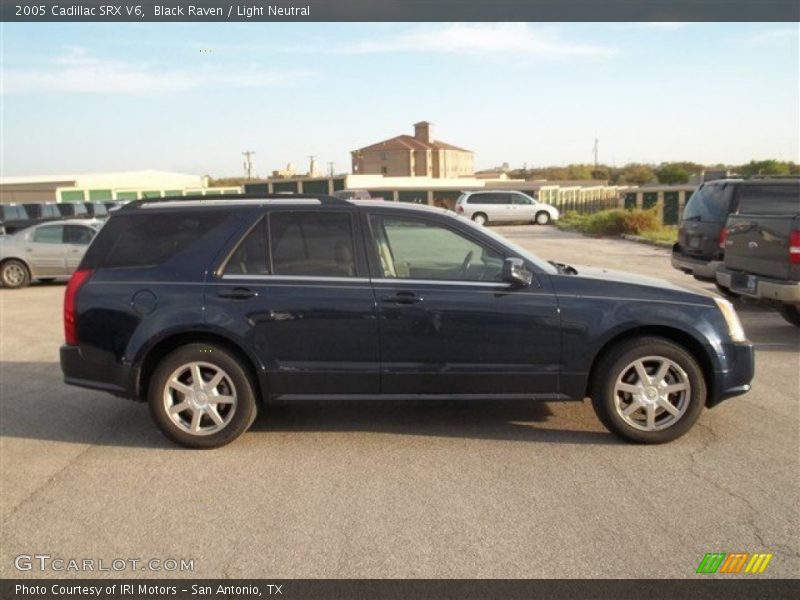 Black Raven / Light Neutral 2005 Cadillac SRX V6