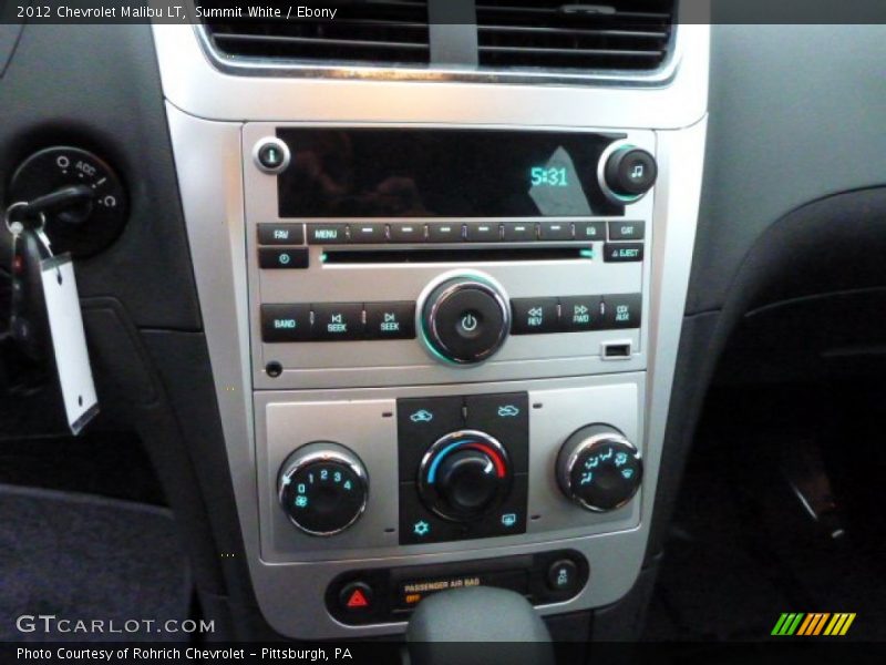 Summit White / Ebony 2012 Chevrolet Malibu LT