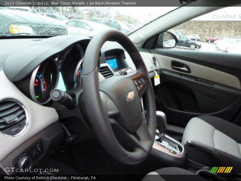 Blue Topaz Metallic / Jet Black/Medium Titanium 2013 Chevrolet Cruze LS