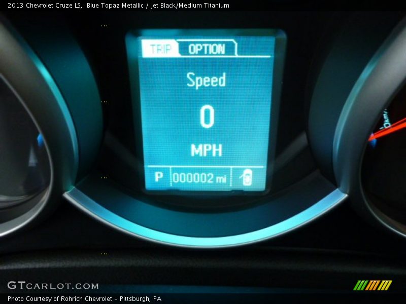 Blue Topaz Metallic / Jet Black/Medium Titanium 2013 Chevrolet Cruze LS