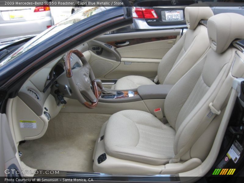 Front Seat of 2009 SL 550 Roadster
