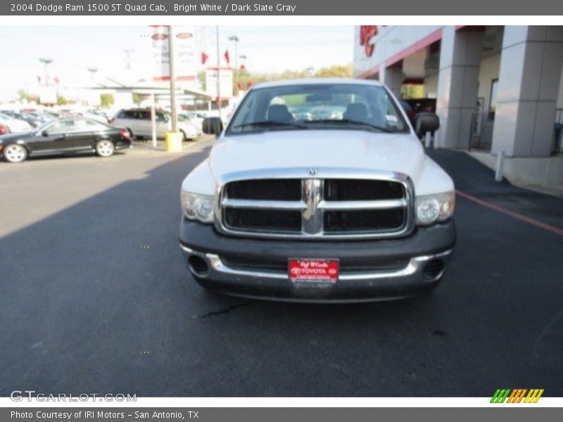Bright White / Dark Slate Gray 2004 Dodge Ram 1500 ST Quad Cab