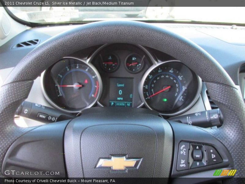 Silver Ice Metallic / Jet Black/Medium Titanium 2011 Chevrolet Cruze LS