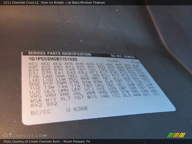 Silver Ice Metallic / Jet Black/Medium Titanium 2011 Chevrolet Cruze LS
