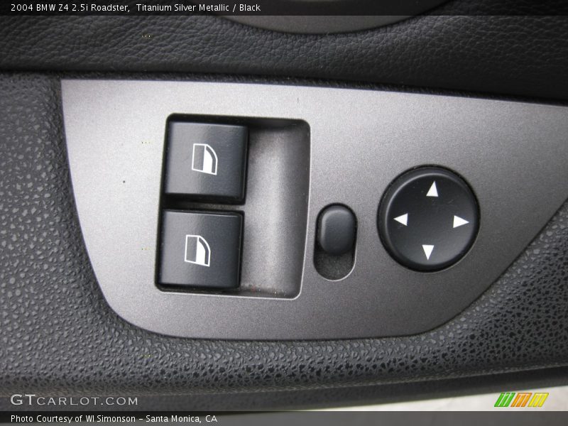 Titanium Silver Metallic / Black 2004 BMW Z4 2.5i Roadster