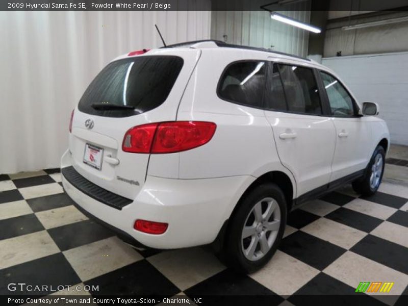 Powder White Pearl / Beige 2009 Hyundai Santa Fe SE