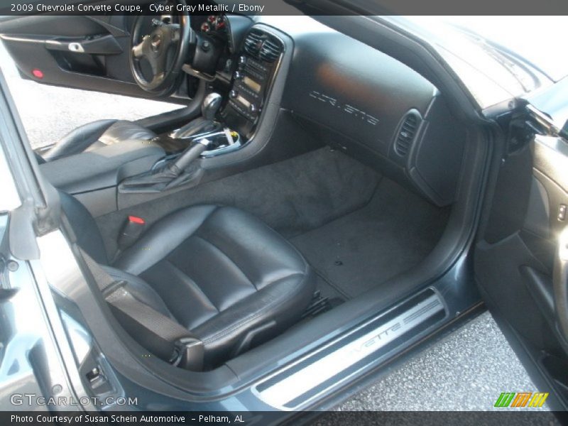 Cyber Gray Metallic / Ebony 2009 Chevrolet Corvette Coupe