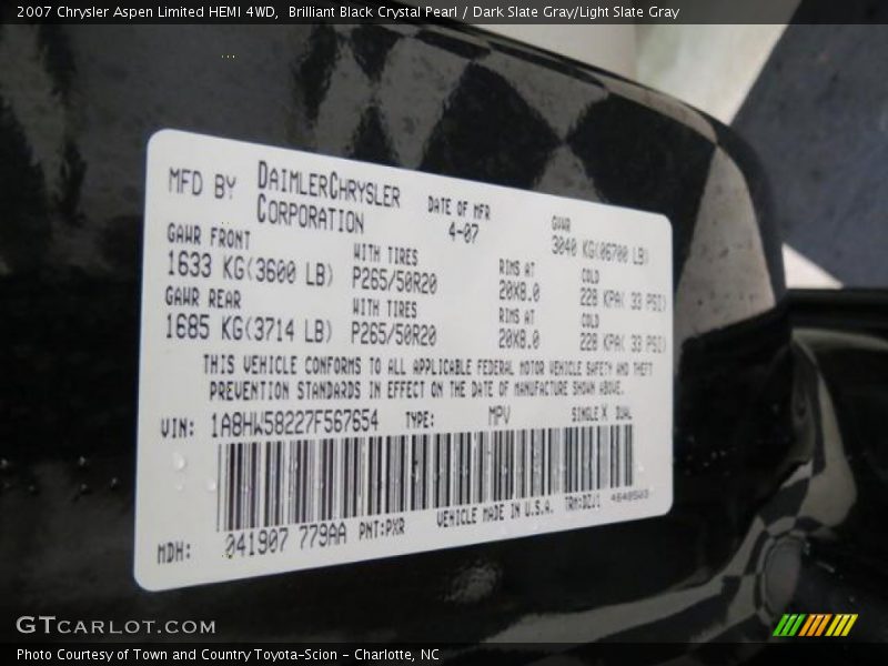 Brilliant Black Crystal Pearl / Dark Slate Gray/Light Slate Gray 2007 Chrysler Aspen Limited HEMI 4WD
