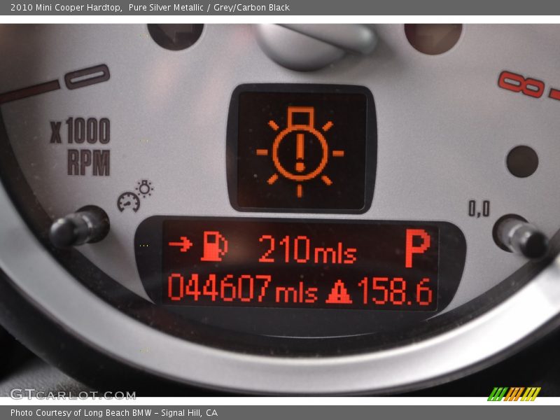Pure Silver Metallic / Grey/Carbon Black 2010 Mini Cooper Hardtop