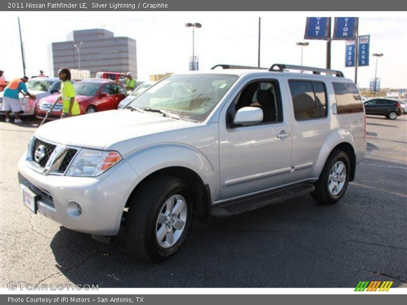 Silver Lightning / Graphite 2011 Nissan Pathfinder LE