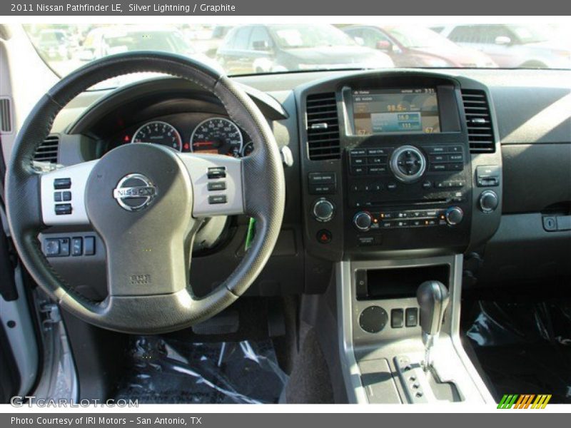 Silver Lightning / Graphite 2011 Nissan Pathfinder LE