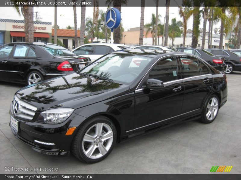 Front 3/4 View of 2011 C 300 Sport