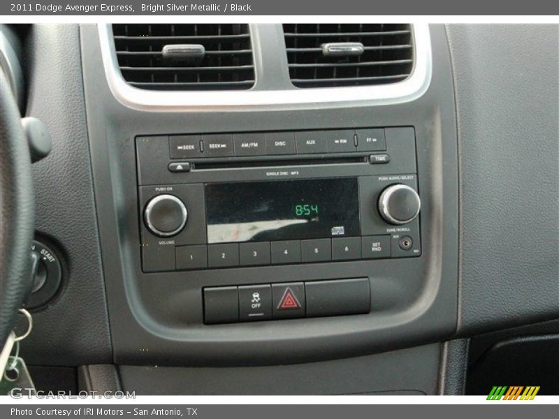 Bright Silver Metallic / Black 2011 Dodge Avenger Express