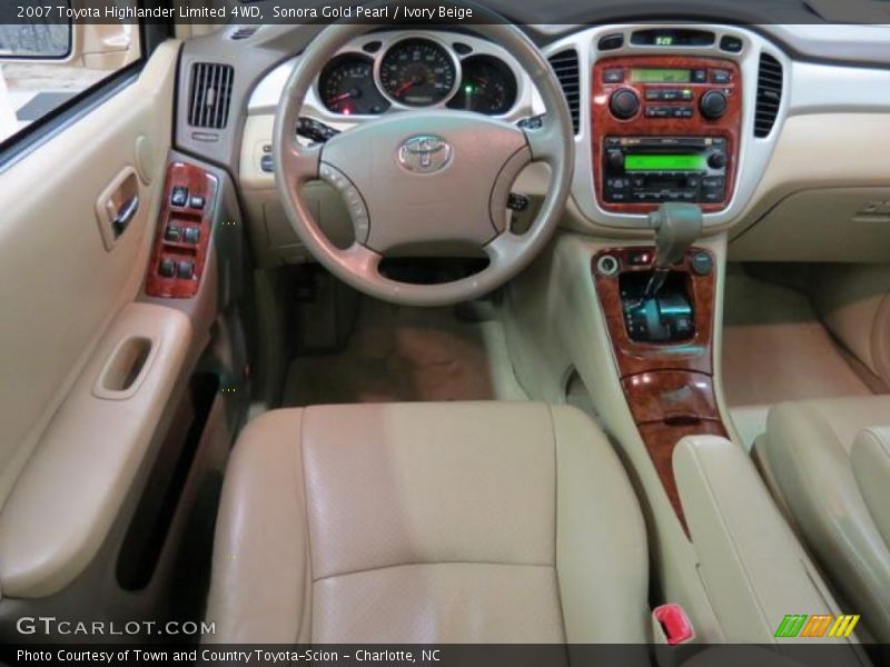 Sonora Gold Pearl / Ivory Beige 2007 Toyota Highlander Limited 4WD