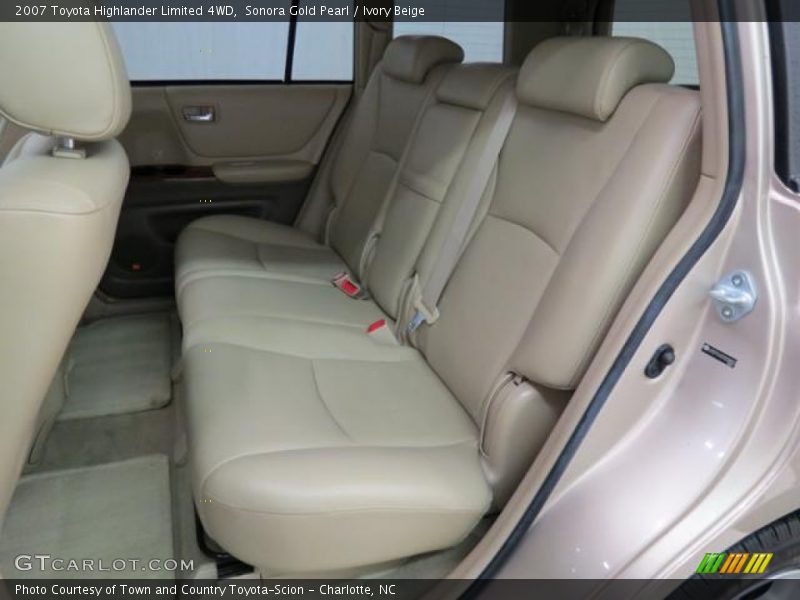 Sonora Gold Pearl / Ivory Beige 2007 Toyota Highlander Limited 4WD