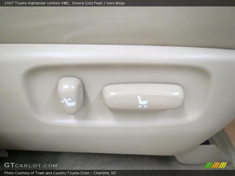 Sonora Gold Pearl / Ivory Beige 2007 Toyota Highlander Limited 4WD