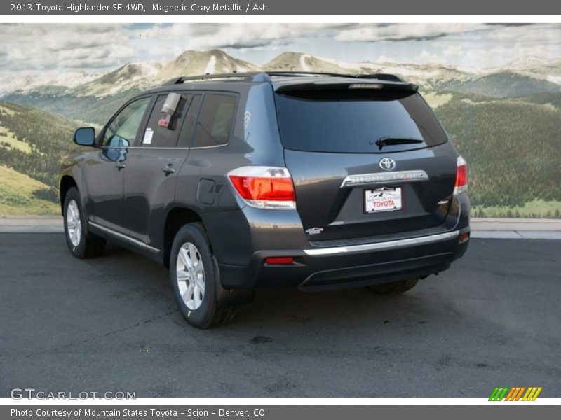 Magnetic Gray Metallic / Ash 2013 Toyota Highlander SE 4WD