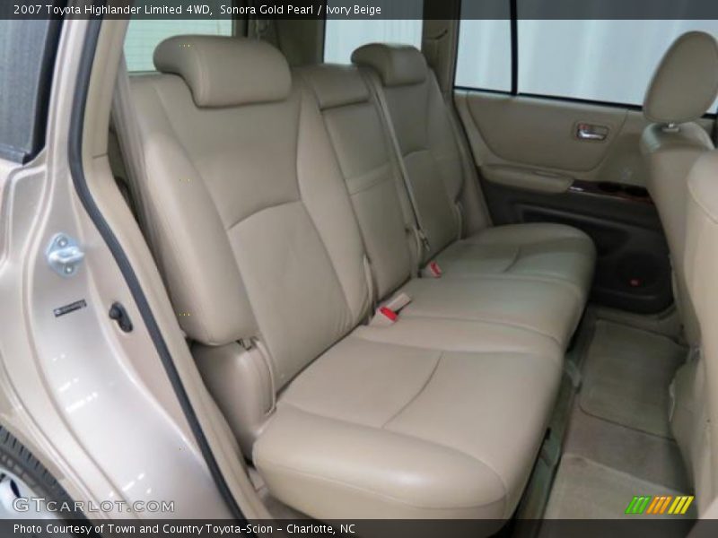Sonora Gold Pearl / Ivory Beige 2007 Toyota Highlander Limited 4WD