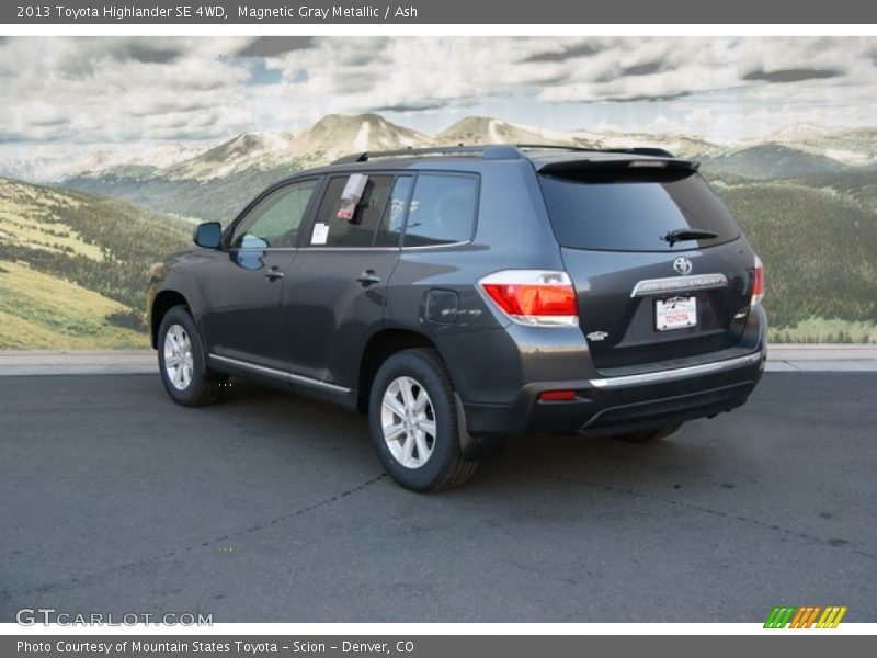 Magnetic Gray Metallic / Ash 2013 Toyota Highlander SE 4WD
