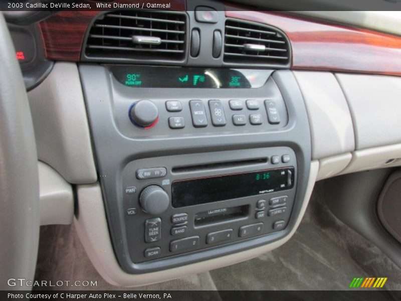 White Diamond / Oatmeal 2003 Cadillac DeVille Sedan