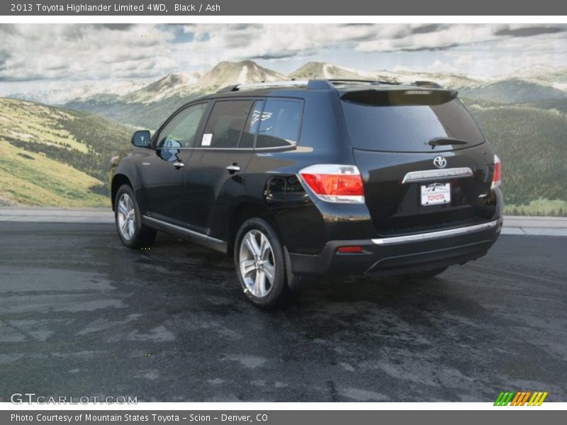 Black / Ash 2013 Toyota Highlander Limited 4WD
