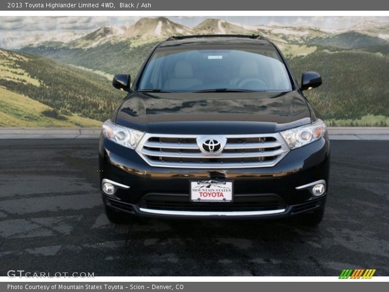 Black / Ash 2013 Toyota Highlander Limited 4WD