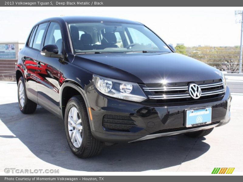Deep Black Metallic / Black 2013 Volkswagen Tiguan S