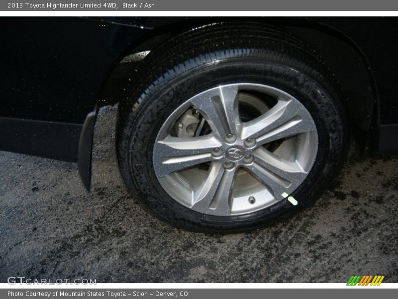 Black / Ash 2013 Toyota Highlander Limited 4WD