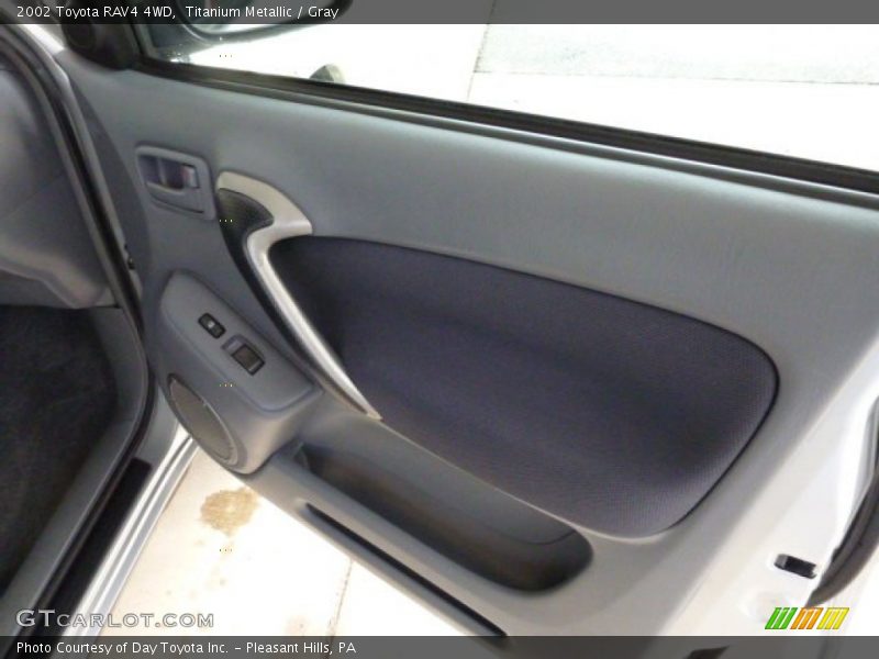 Titanium Metallic / Gray 2002 Toyota RAV4 4WD
