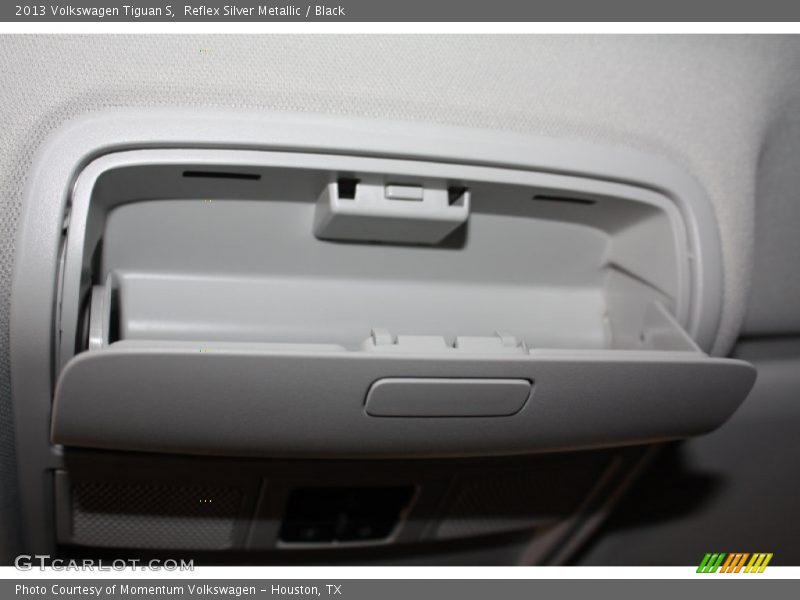 Reflex Silver Metallic / Black 2013 Volkswagen Tiguan S