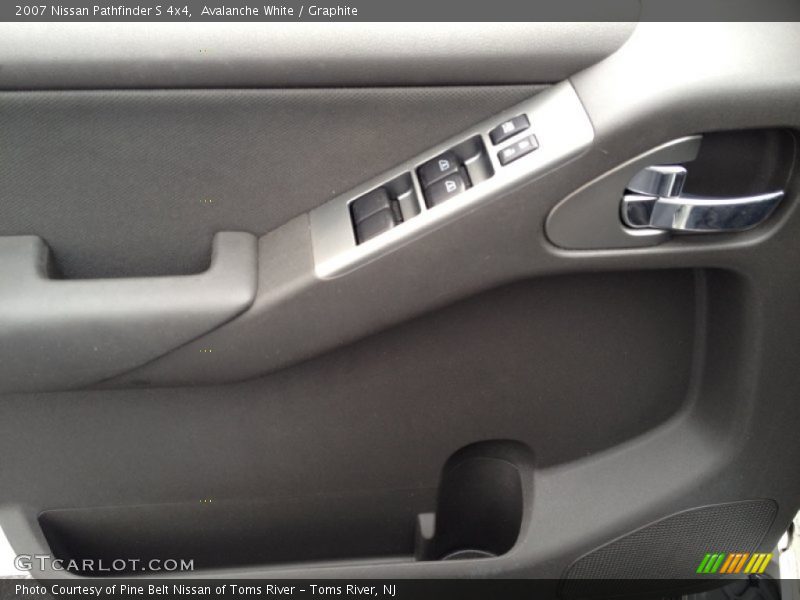 Avalanche White / Graphite 2007 Nissan Pathfinder S 4x4