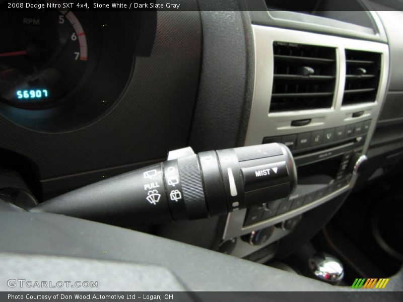 Stone White / Dark Slate Gray 2008 Dodge Nitro SXT 4x4