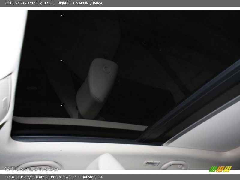 Night Blue Metallic / Beige 2013 Volkswagen Tiguan SE