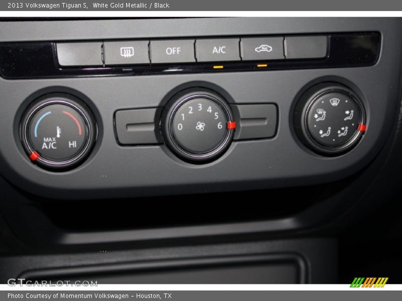 White Gold Metallic / Black 2013 Volkswagen Tiguan S