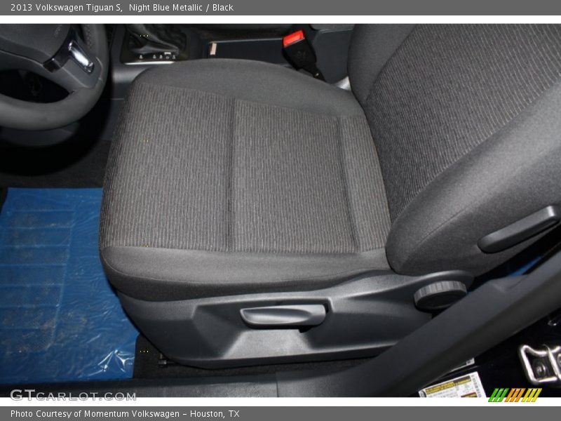 Night Blue Metallic / Black 2013 Volkswagen Tiguan S