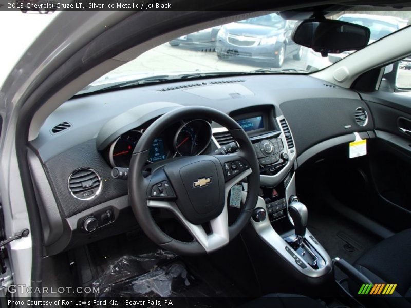 Silver Ice Metallic / Jet Black 2013 Chevrolet Cruze LT
