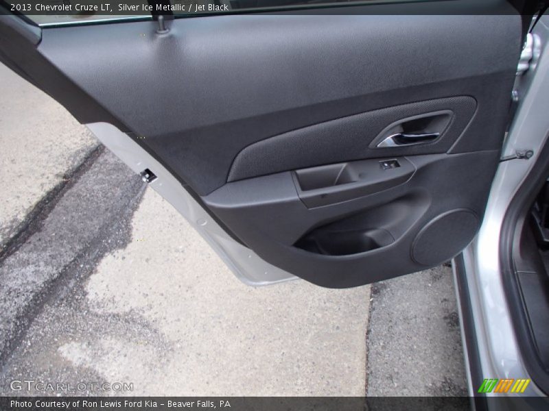 Silver Ice Metallic / Jet Black 2013 Chevrolet Cruze LT
