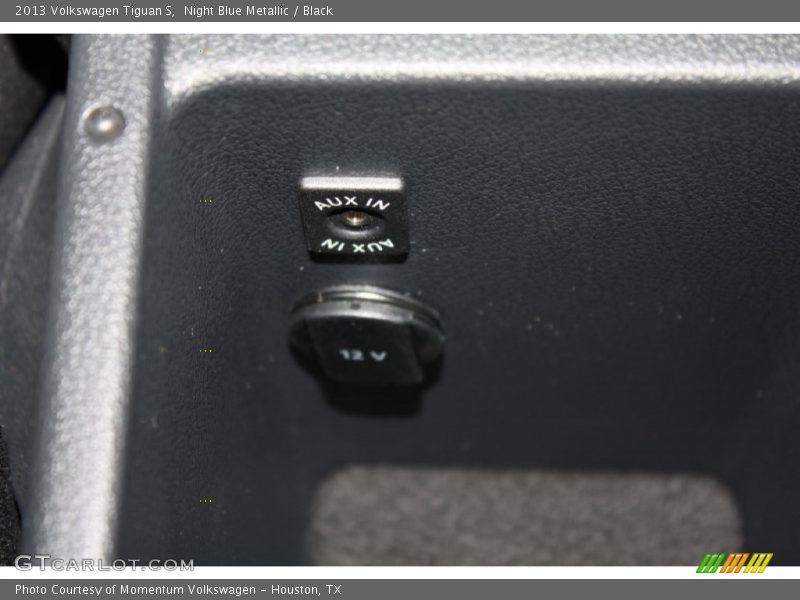 Night Blue Metallic / Black 2013 Volkswagen Tiguan S