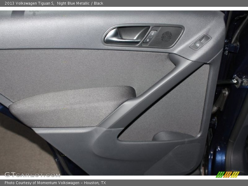 Night Blue Metallic / Black 2013 Volkswagen Tiguan S