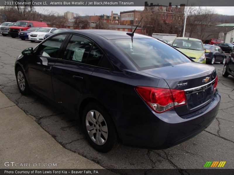 Atlantis Blue Metallic / Jet Black/Medium Titanium 2013 Chevrolet Cruze LS