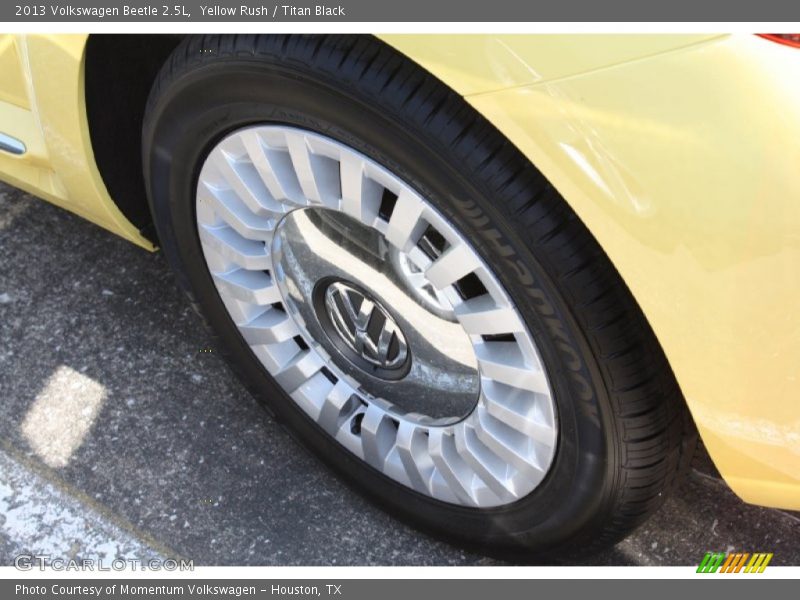 Yellow Rush / Titan Black 2013 Volkswagen Beetle 2.5L