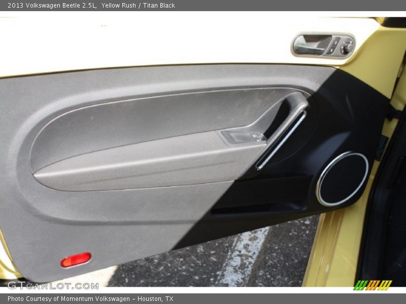 Yellow Rush / Titan Black 2013 Volkswagen Beetle 2.5L