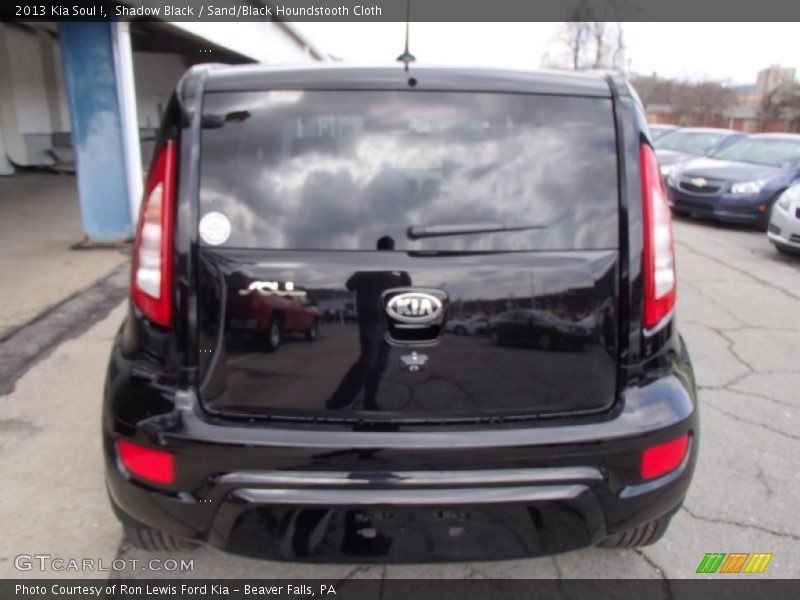 Shadow Black / Sand/Black Houndstooth Cloth 2013 Kia Soul !
