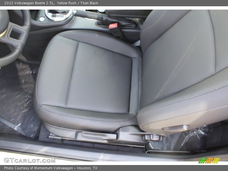 Yellow Rush / Titan Black 2013 Volkswagen Beetle 2.5L
