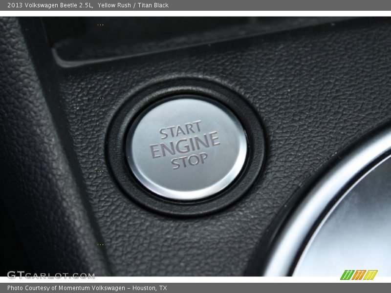 Yellow Rush / Titan Black 2013 Volkswagen Beetle 2.5L