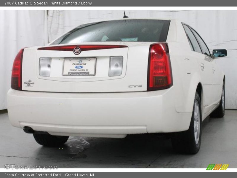 White Diamond / Ebony 2007 Cadillac CTS Sedan