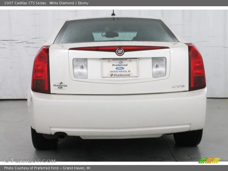 White Diamond / Ebony 2007 Cadillac CTS Sedan