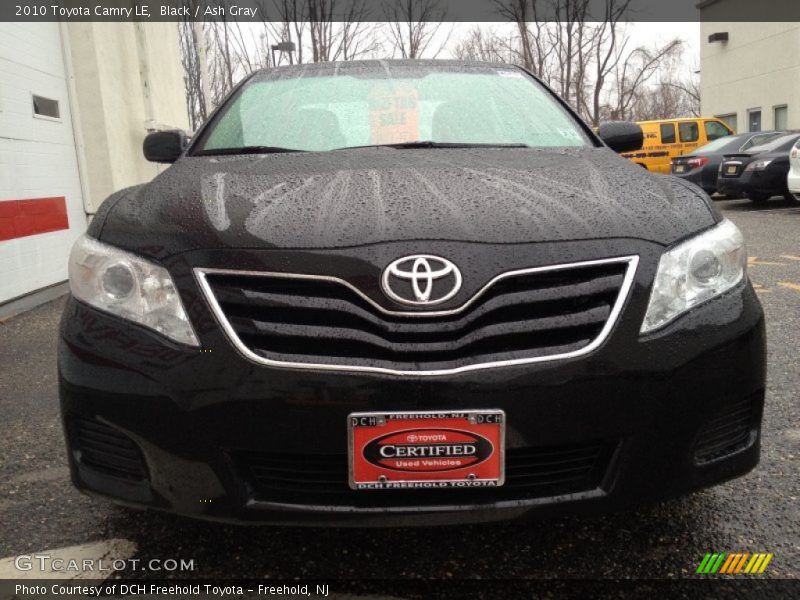 Black / Ash Gray 2010 Toyota Camry LE